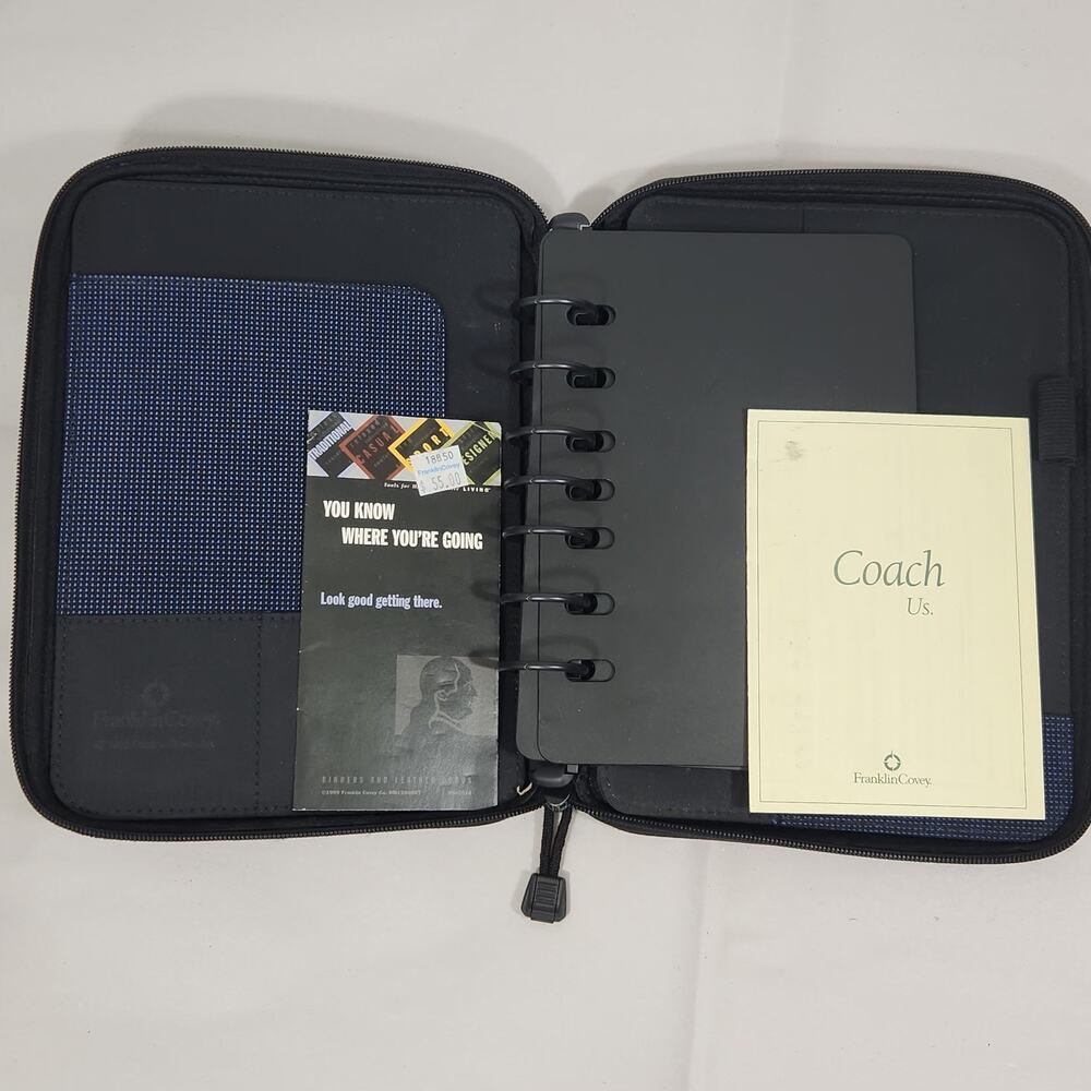 Franklin Covey Compact Planner 7 Ring Binder Full Zip Blue Nylon Organizer